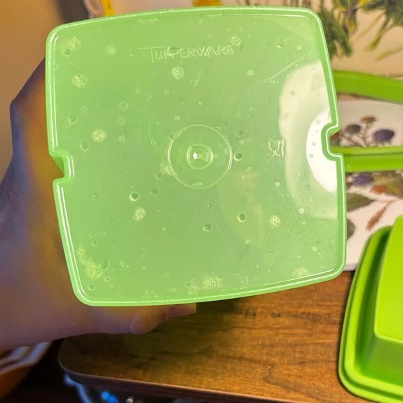 Tupperware Lime Green Storage Box - Picture 3 of 5